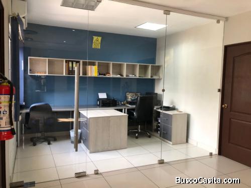 Oficina Semiamueblada En Santa Elena Incluye Servicios; Idi: 130581