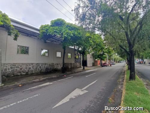 Local De 1,054 Varas Sobre Avenida Olímpica ; Idi: 129483