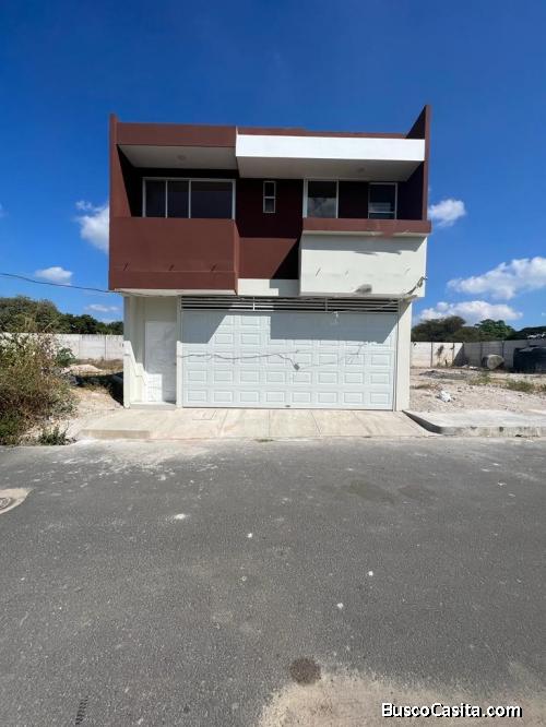 Espectacular casa a estrenar en Santa Ana
