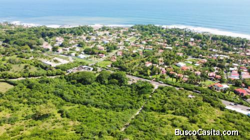 Terreno en venta con espectacular vista al mar
