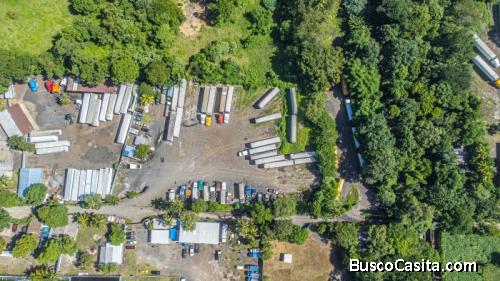 Terreno comercial a 2 km El Encuentro Lourdes 1.08 Mz