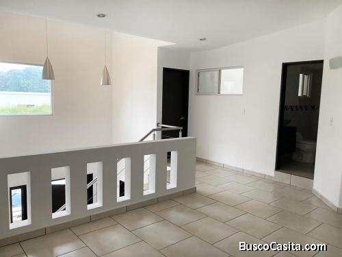SE VENDE CASA EN LA FLORIDA EN NUEVO CUSCATLAN