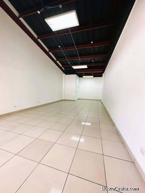 Local Comercial En Alquiler 150 Mts Colonia Escalón; Idi: 78821