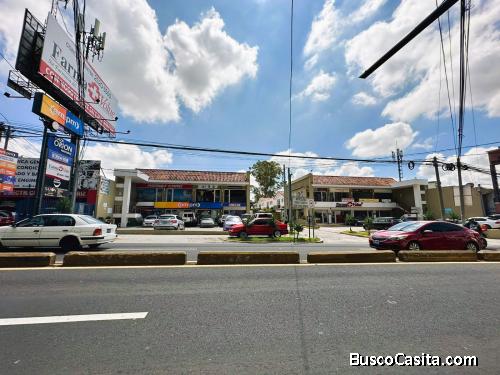 Alquilo Local De 100 Metros En Plaza Comercial Escalón; Idi: 78820