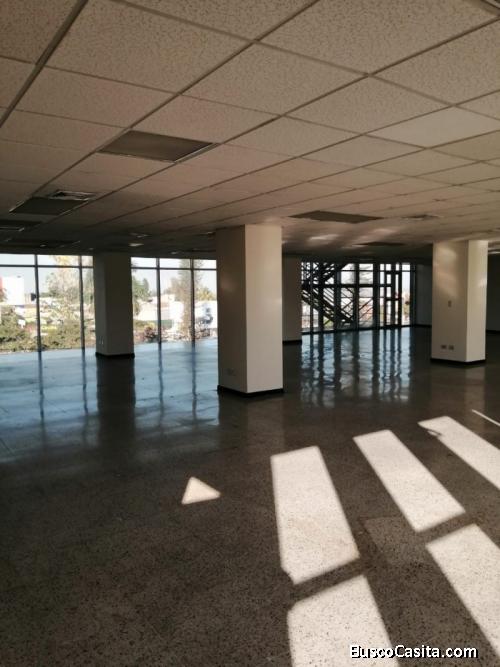 Alquilo 460 M2 En Edificio Frente A Salvador Del Mundo; Idi: 114575