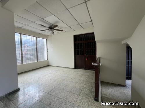 Casa Comercial En El Centro De Santa Ana; Idi: 140641