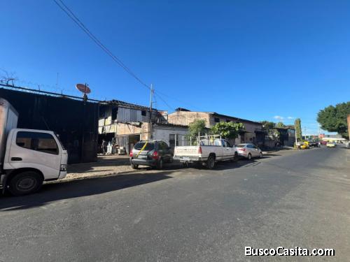 Propiedad Por Mercado Tinetti Centro De San Salvador; Idi: 141709
