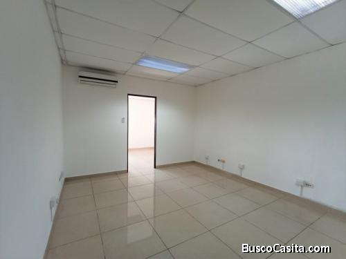 Oficina En Alquiler Por Bulevar De Los Próceres; Idi: 125920