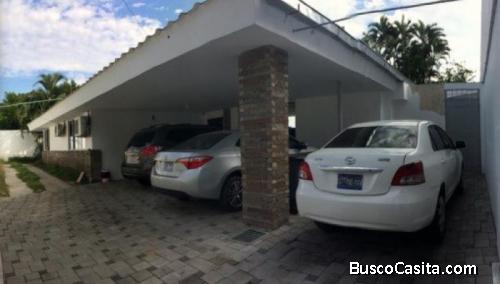 Alquilo Propiedad Comercial 539 M2 Escalón 9 Parqueos ; Idi: 83093