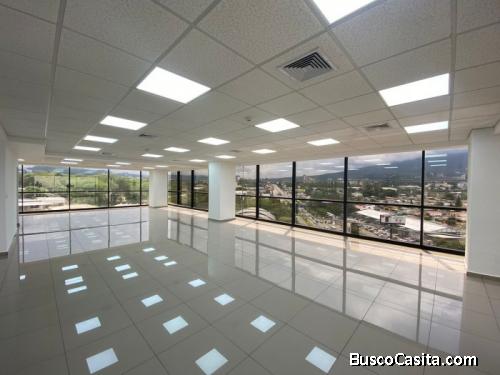 Oficina De 504 Metros Con Acabados Torre Cuscatlán; Idi: 141710