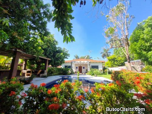 Casa en venta Residencial Salinitas, Sonsonate.