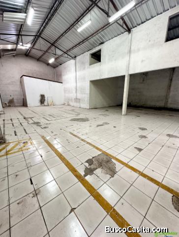 Bulevar Venezuela por la Bermeja Bodega en Alquiler
