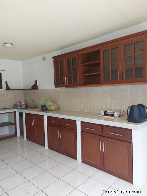 Casa En Venta en Santa Ana, El Salvador 
