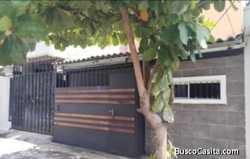 Venta de casa zona Estadio Cuscatlán 