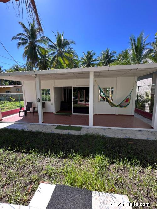 Casa en Residencial privado en Barra de Santiago