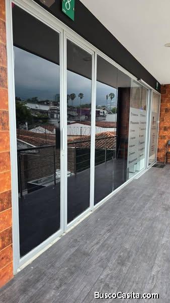Local comercial 2da planta (ALQUILER) Centro comercial La Rivera Plaza
