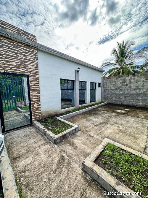 Propiedad comercial en venta cerca del aeropuerto en San Luis Talpa