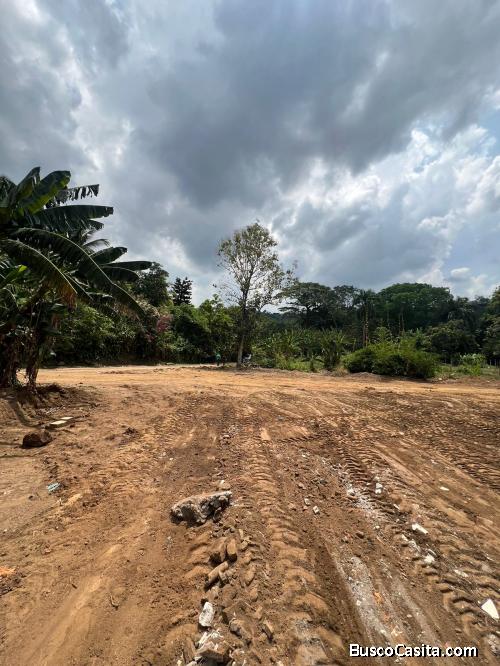 Terreno rodeado de naturaleza cerca de Los Manantiales, La Libertad