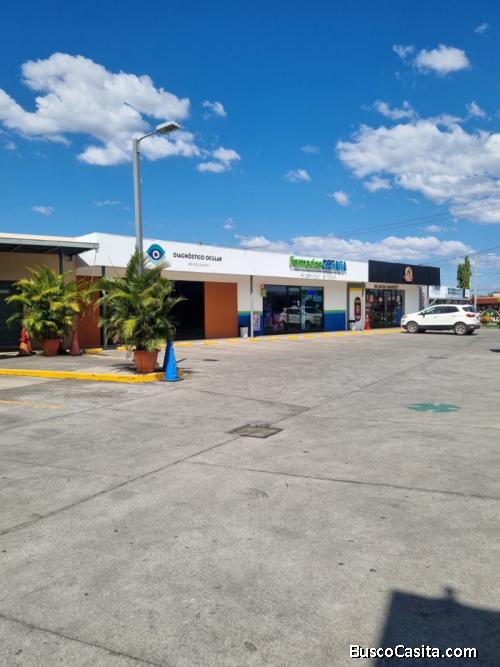 Local comercial en alquiler en Plaza Bolcaña Santa Ana