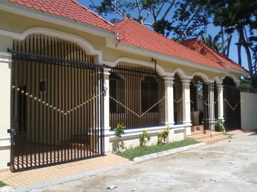 CASA EN COLONIA PALMIRA