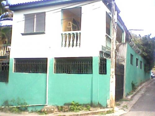 Venta de casa en Col. Miraflores, cerca calle principal 