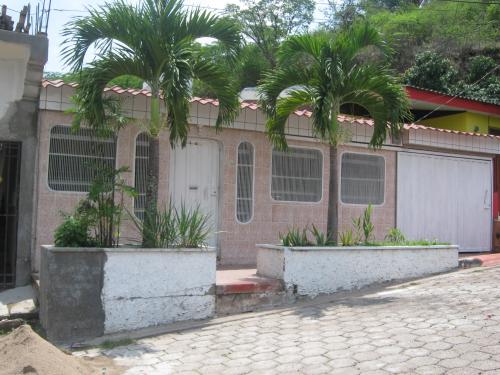 Se vende casa en Loarque Sur