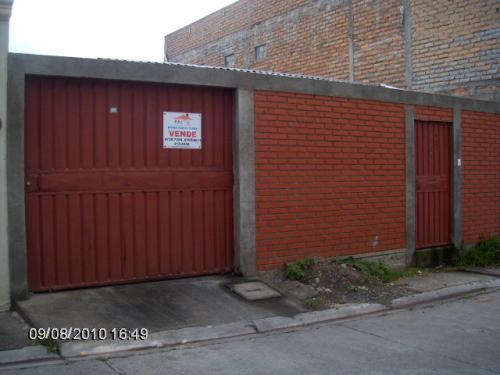 VENTA DE CASA RESIDENCIAL EL MANANTIAL, SALIDA AL SUR, KM.16