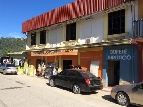 VENTA EDIFICIO 2 NIVELES, GANGA Y NEGOCIABLE, 3 LOCALES Y CASA ARRIBA 