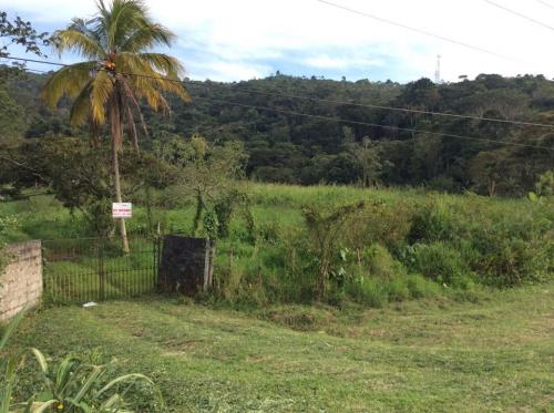 VENTA HERMOSA PROPIEDAD VISTA AL LAGO YOJOA DIRECTO CA-5