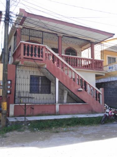 SE CALQUILA CASA COL. RIVIERA 