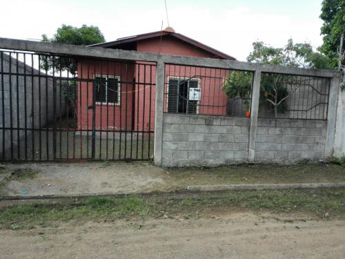 Ganga se vende casa 400,000.00 San Ramon, Etapa I, Villanueva, Cortes.