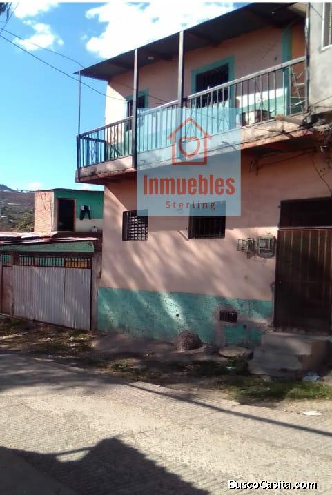 En venta casa de dos plantas colonia carrizal