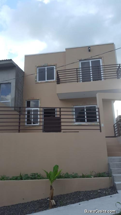 En venta casa recién construida. 