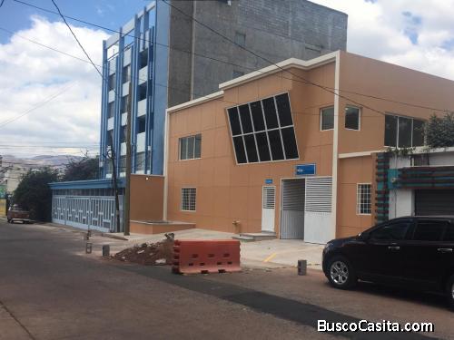 Alquiler de Edificio en Colonia Palmira
