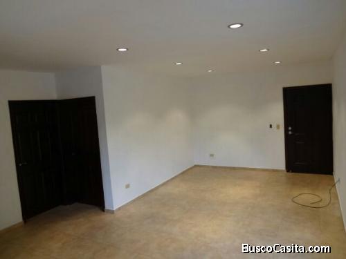 SE RENTA BONITO APARTAMENTO EN COLONIA TREJO