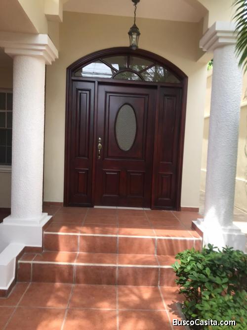 SE RENTA BONITO TOWNHOUSE EN RESIDENCIAL EL PEDREGAL