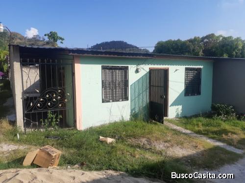 DE VENTA CASA EN CERRO VERDE, CHOLOMA