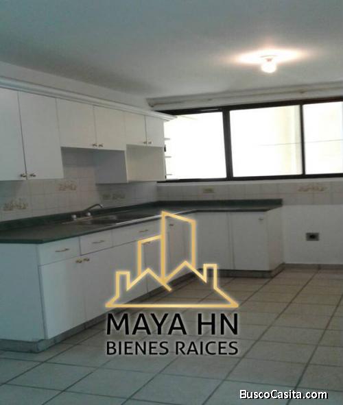 Se Alquilan Apartamentos en Torre Jemas 