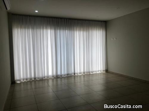 SE RENTA BONITO APARTAMENTO EN GEMELLI MERENDON