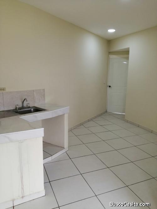 Rento Apartamento en Las Hadas, circuito cerrado 