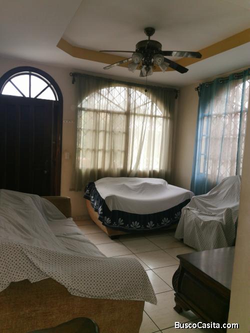 SE ALQUILA CASA EN RESIDENCIAL VILLAS PARAISO 