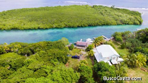Último lote disponible, cerca del mar en Roatán.