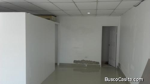 SE ALQUILA LOCAL COMERCIAL