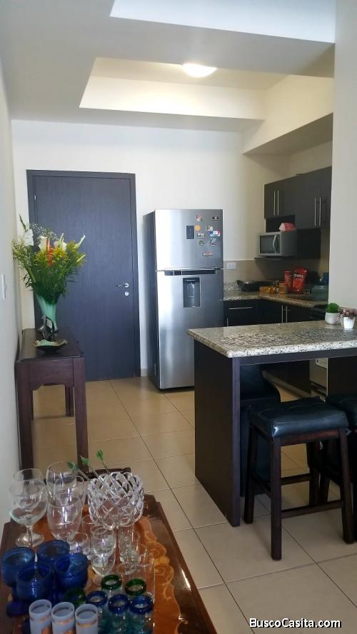 ALQUILER DE APARTAMENTO TORRE ATENEA 850.00 DOLARES MENSUALES