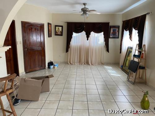 SE RENTA CASA TIPO TOWNHOUSE