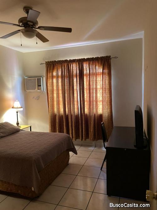Se alquila apartamento en Jardines del Valle