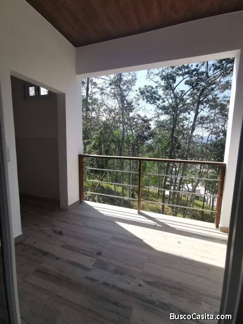 SE ALQUILA BONITO APTO. DE 1 HABITACION  EN CAMPISA