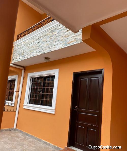 TOWNHOUSE DE 3 HABITACIONES EN RENTA