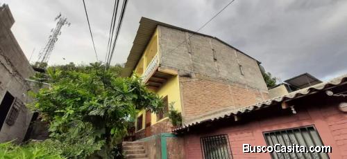VENTA DE VIVIENDA PEATONAL EN LOMAS DE SAN JOSÉ