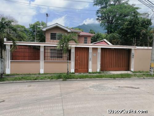CASA EN RENTA